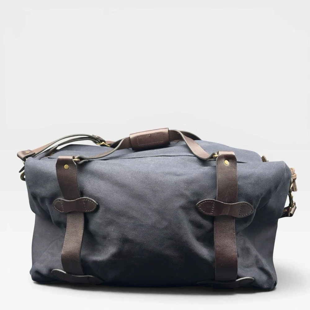 Filson Medium Rugged Twill Duffle Bag Navy Blue Leather Trim Travel Weekender